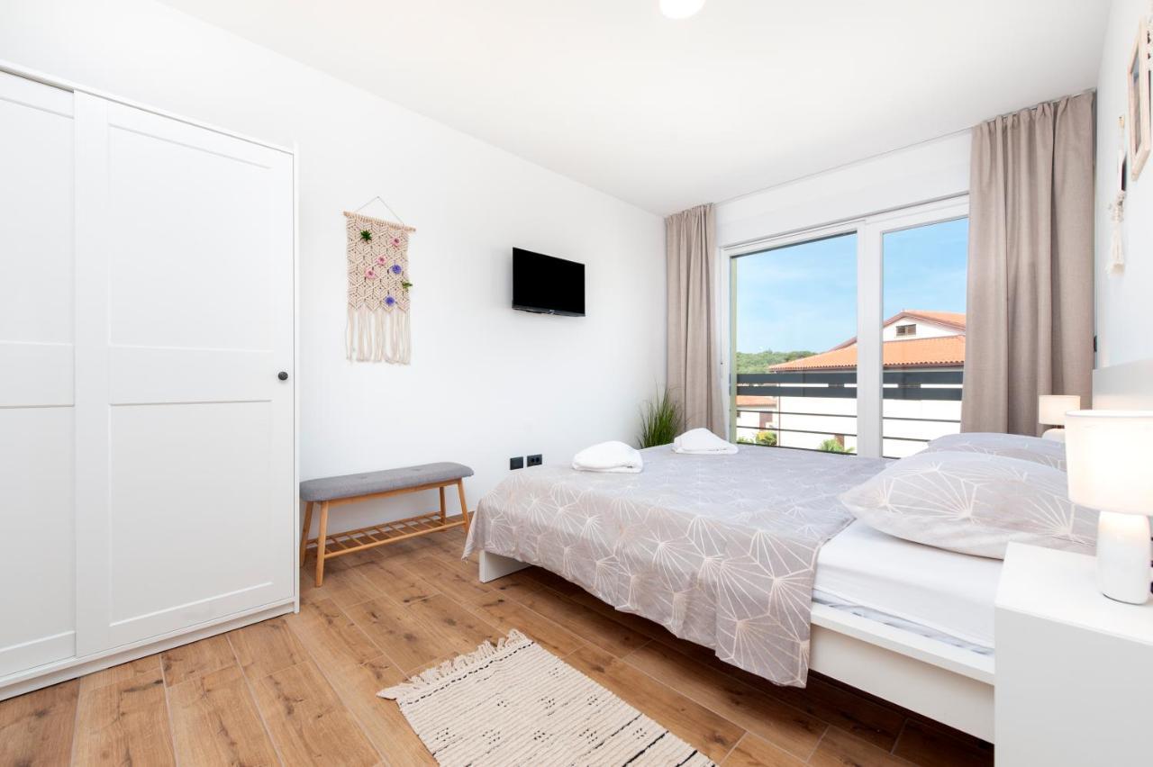 Apartments Sunrise & Sunset 罗维尼 外观 照片