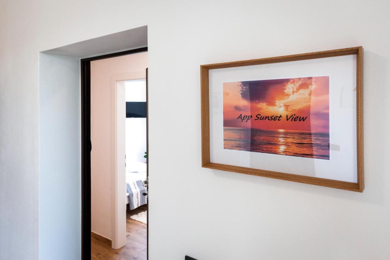 Apartments Sunrise & Sunset 罗维尼 外观 照片