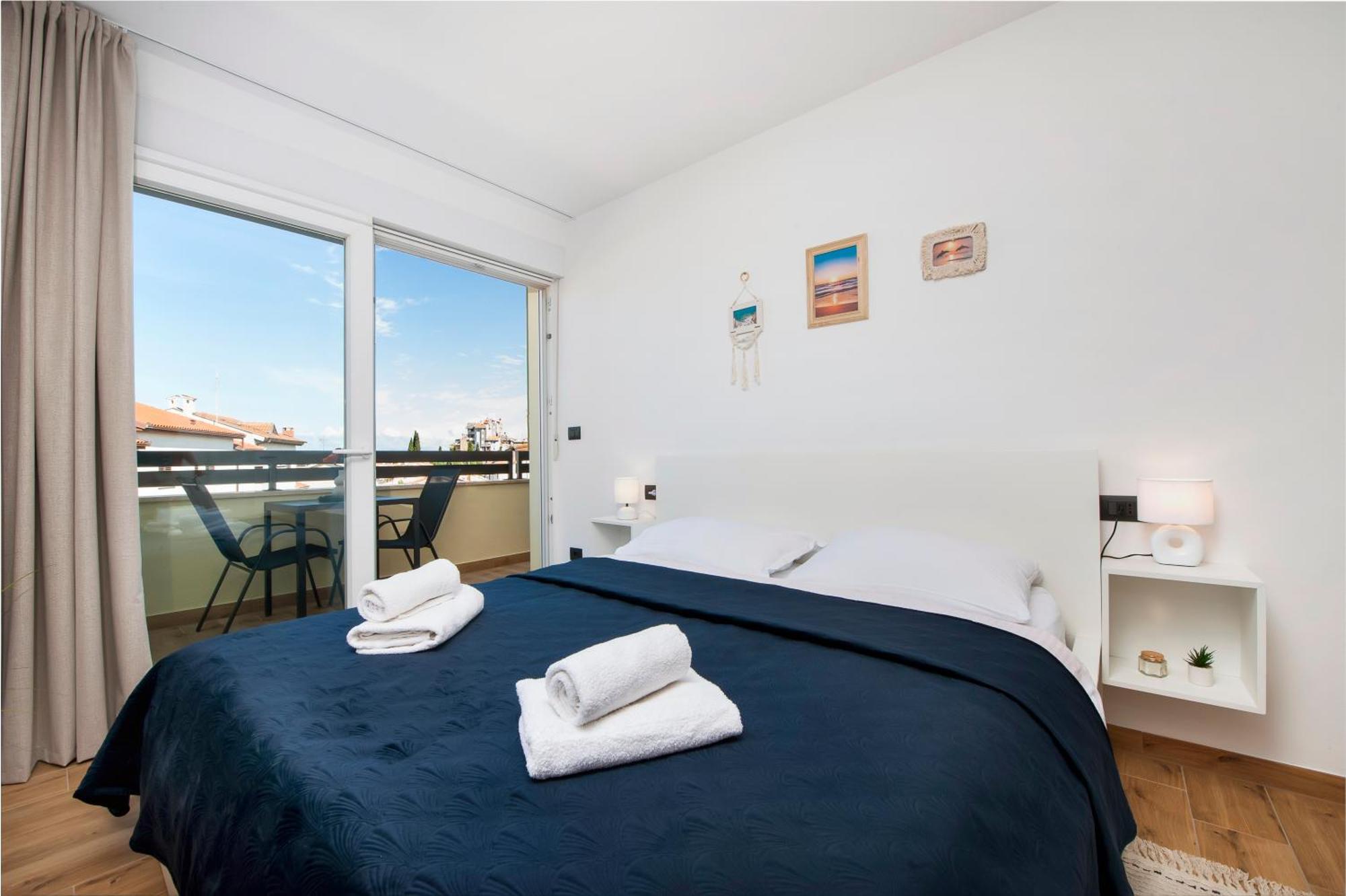 Apartments Sunrise & Sunset 罗维尼 外观 照片